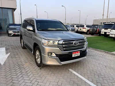 2009 Toyota Land Cruiser VXR GCC Specs - Well Maintained