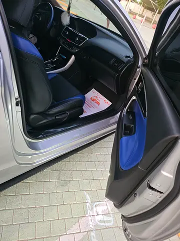2015 Honda ACCORD 照片 5