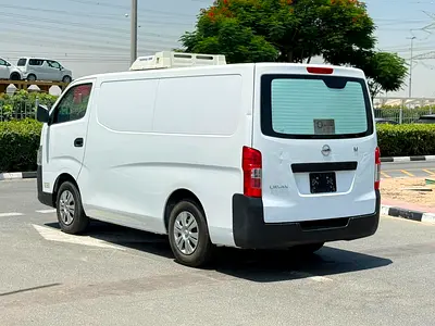 2022 Nissan URVAN — миниатюра 2