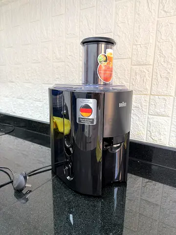 Braun Centrifugal Juicer - used only two times