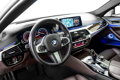 صورة مصغرة 7 لـ 2019 BMW 5-SERIES