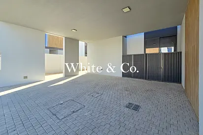 Single Row | Brand New 4BR | Corner Plot