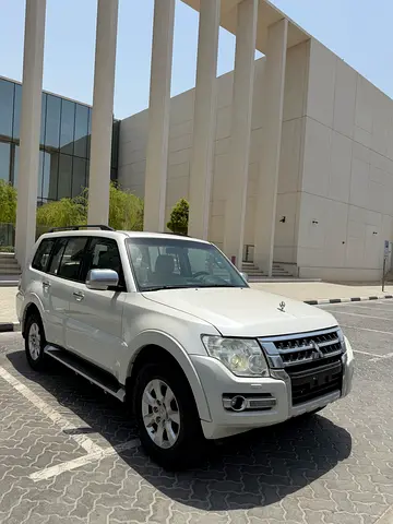 Mitsubishi Pajero GLS 2016 | GCC Specs | Well Maintained