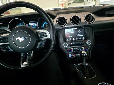 2017 FORD MUSTANG 照片 8