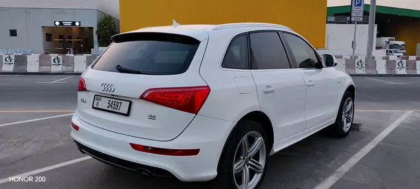 2011 AUDI Q5 photo 4