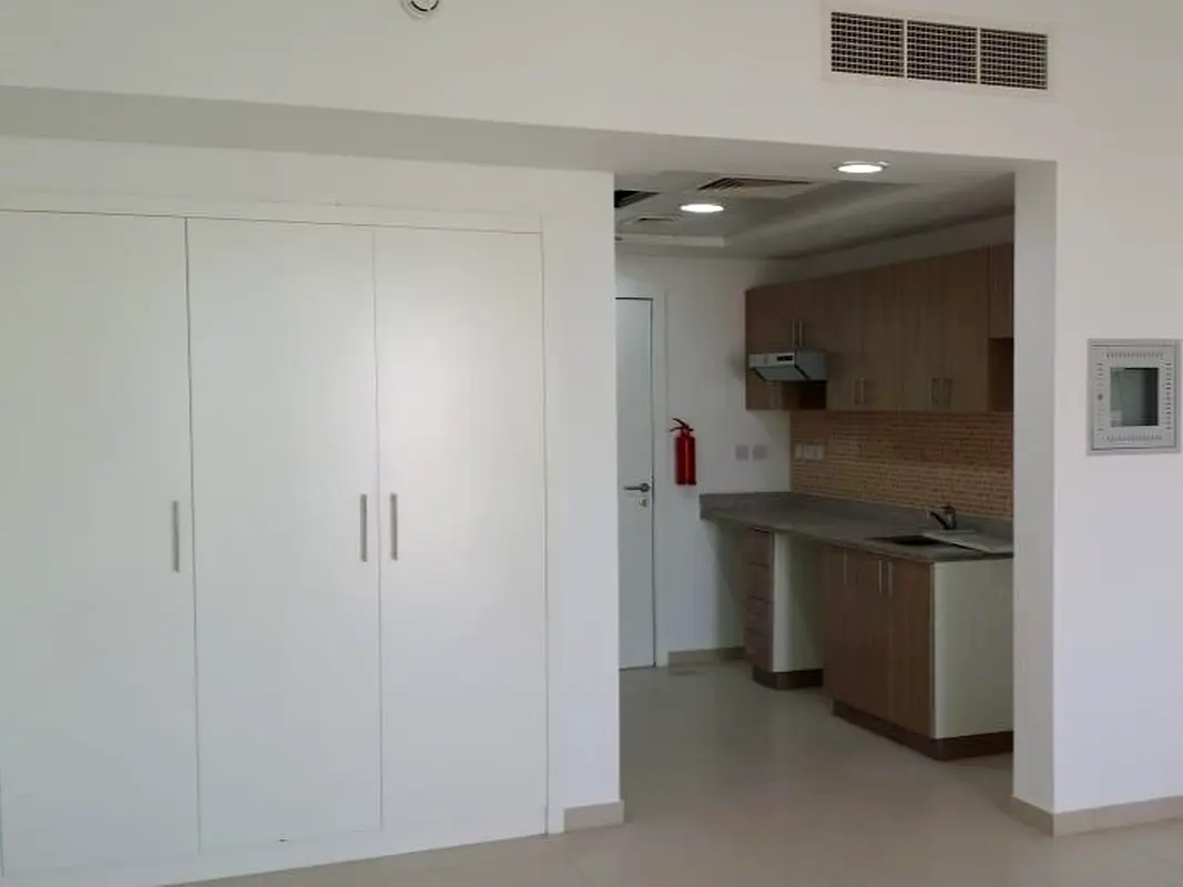 BEST PRICE EVER- STUDIO AL SABEEL- 510000 ONLY