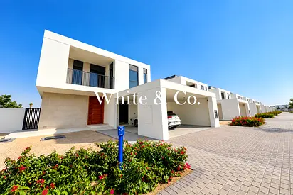 Genuine Resale| Hot Deal | Prime Location