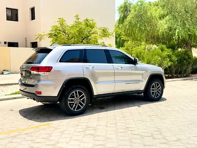 2020 JEEP GRAND CHEROKEE 照片 5