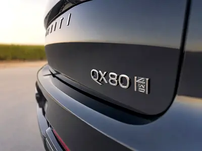 2026 Infiniti QX80 — миниатюра 17