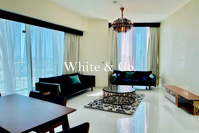 HIGH FLOOR | FURNISHED UNIT | VACANT NOW