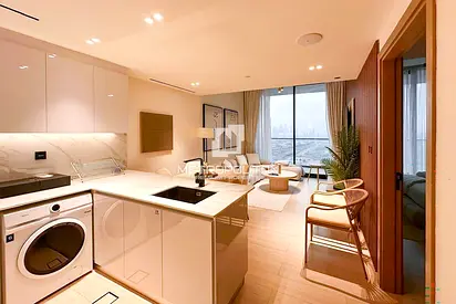 Luxury Furnished |High Floor | Marina skyline View