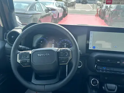 صورة 12 لـ 2026 Toyota PRADO