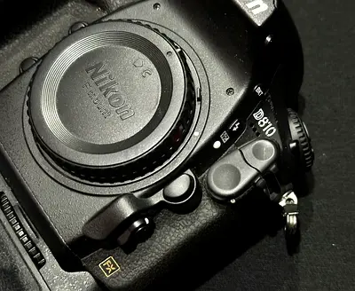Nikon camera D810 with sigma lens 24:70 f2.8 with better grip