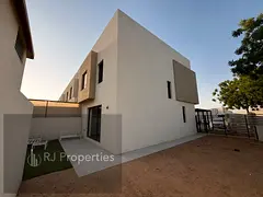 Lavish 3BHK Townhouse Prime Living Affordable Price Nice Finishing