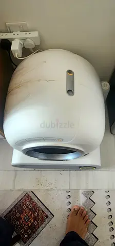 Automatic litter box going cheap