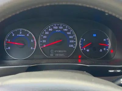 صورة مصغرة 11 لـ 2010 Hyundai SANTA FE