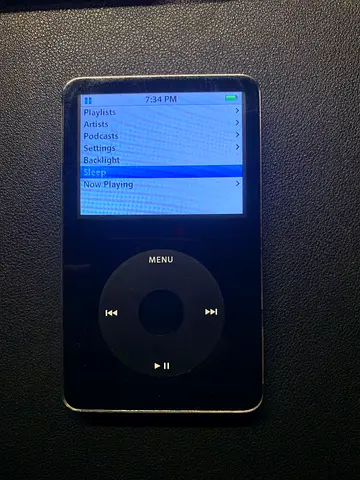 Apple iPod Classic 5th Gen 30GB - Fully Working - Slim Model