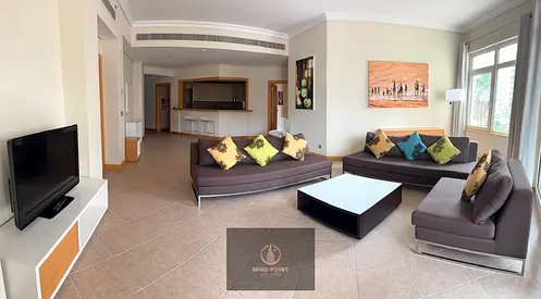 FULLY FURNISHED\READY TO MOVE \DIRECT BEACH ACCESS