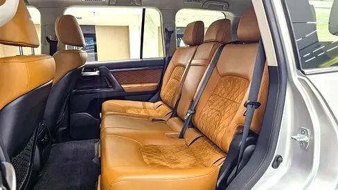 صورة 10 لـ 2021 Toyota LAND CRUISER