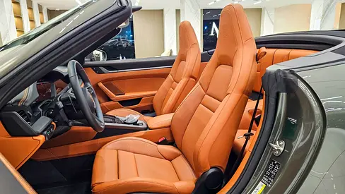 صورة مصغرة 9 لـ 2026 Porsche 911