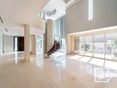 Huge 5BR Villa | Private Pool | Prime Location