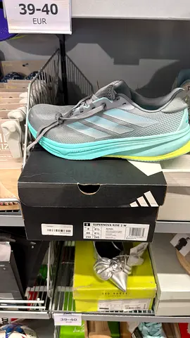 Adidas running shoes - size EUR 39-40, New
