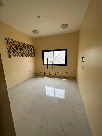 Near Boat Roundabout l 1 Bed l 1 Bath l Balcony l Ideal Couple or Single Professional l Expat Friendly l Spacious kitchen