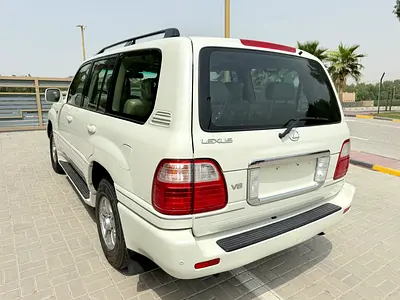 2004 Lexus LX-SERIES photo 8