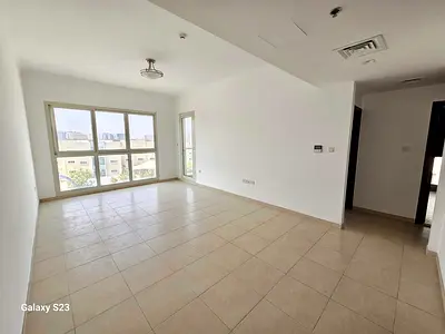 LIKE BRAND NEW !! VERY BEAUTIFUL OPEN VIEW BIG SIZE APARTMENT READY TO MOVE || FREE PARKING.