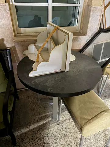 Round dark wood dining table with 4 chairs - used
