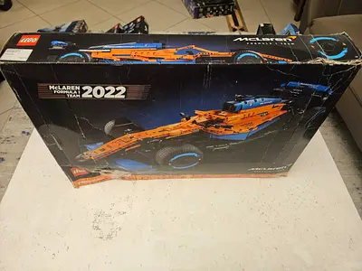 LEGO Technic McLaren Formula 1™ Race Car 42141 | 1,432 Pieces | Brand New