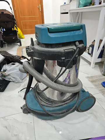 Industrial Wet & Dry Vacuum Cleaner heavy duty - Stainless Steel, Used