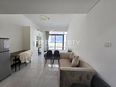 PRIME LOCATION | FURNISHED | READY TO MOVE