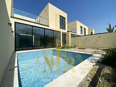 **✨ Exceptional Residential and Investment Opportunity in Al Zorah – Ajman ✨** **Luxury Villa with Modern Design and Exquisite Finishes (First Occupa