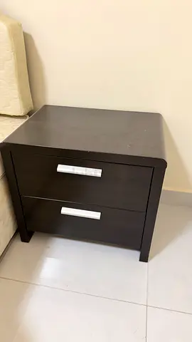 Dark wood 2-drawer bedside table / nightstand - good condition