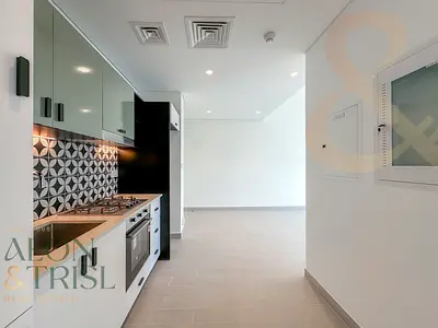 Luxury l Prime Location l Elegant Lifestyle