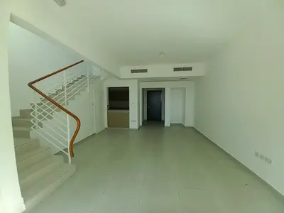 VACANT- 2 BED TOWNHOUSE FOR RENT- 80K ONLY