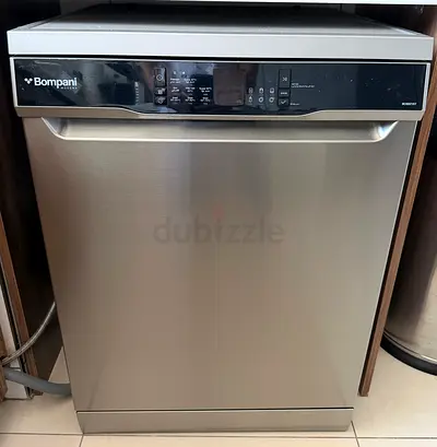 Bompani stainless steel freestanding dishwasher - excellent condition