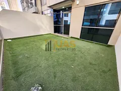 Lavish 1bhk big terrace gym pool parking free near to Metro station