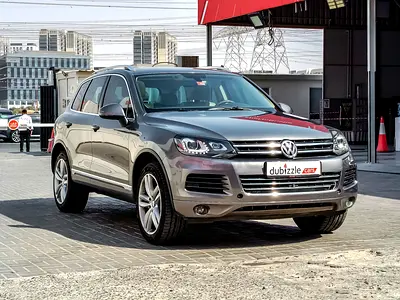 AED 2022/month | 2015 Volkswagen Touareg | GCC Specs | Ref#503605