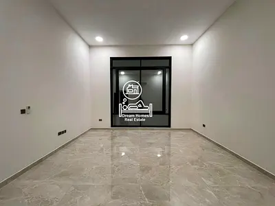 Brand new luxury 4-bed villa in Zayed city