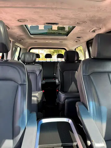 2023 Hyundai STARIA photo 16