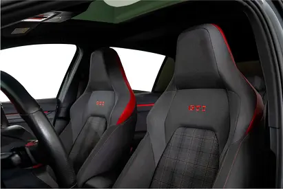 صورة 14 لـ 2024 Volkswagen GOLF GTI