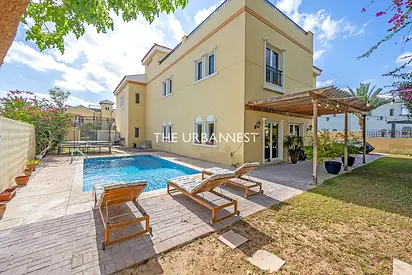 Spacious Mazaya C1| Well Maintained | Tenanted