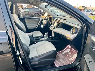 صورة 10 لـ 2018 Toyota RAV 4