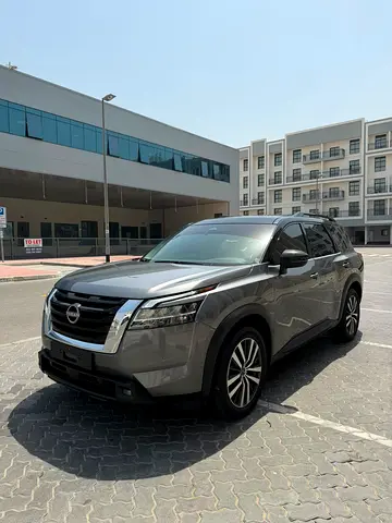 Nissan Pathfinder SV, миниатюра 7