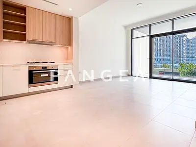 Park View | Brand New | Multiple Cheques