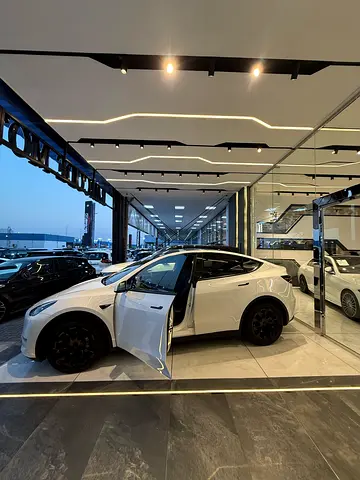صورة مصغرة 6 لـ 2023 Tesla MODEL Y