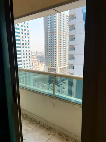 🏡 For Rent | 2-Bedroom Apartment in Al Taawun – Sharjah