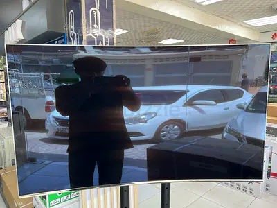 Samsung 49" KS8500 Curved 4K SUHD Smart TV (Model: UA49KS8500)